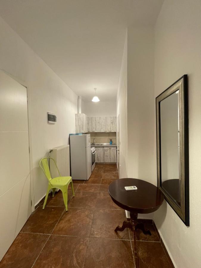 Maria Apartments Nea Karvali Exteriör bild