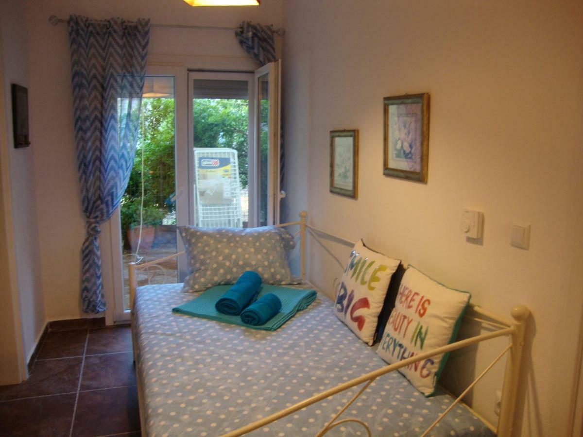 Maria Apartments Nea Karvali Exteriör bild