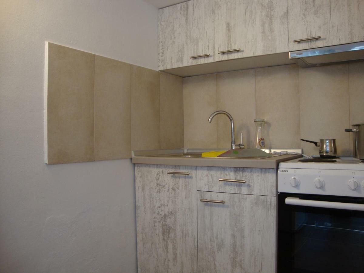 Maria Apartments Nea Karvali Exteriör bild