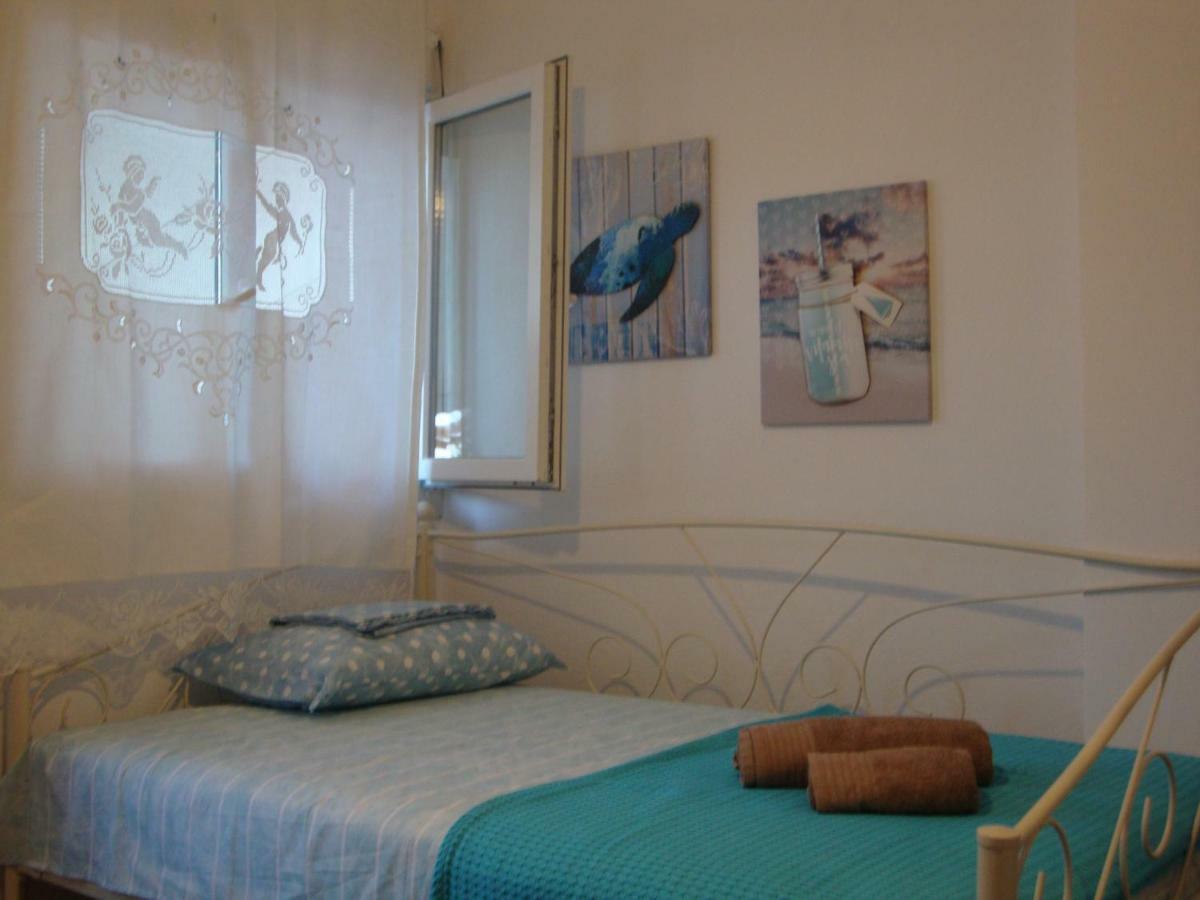 Maria Apartments Nea Karvali Exteriör bild