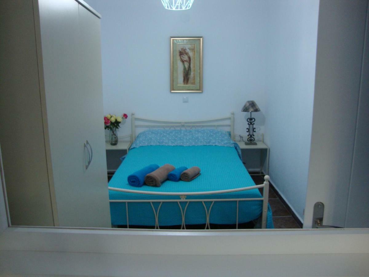 Maria Apartments Nea Karvali Exteriör bild